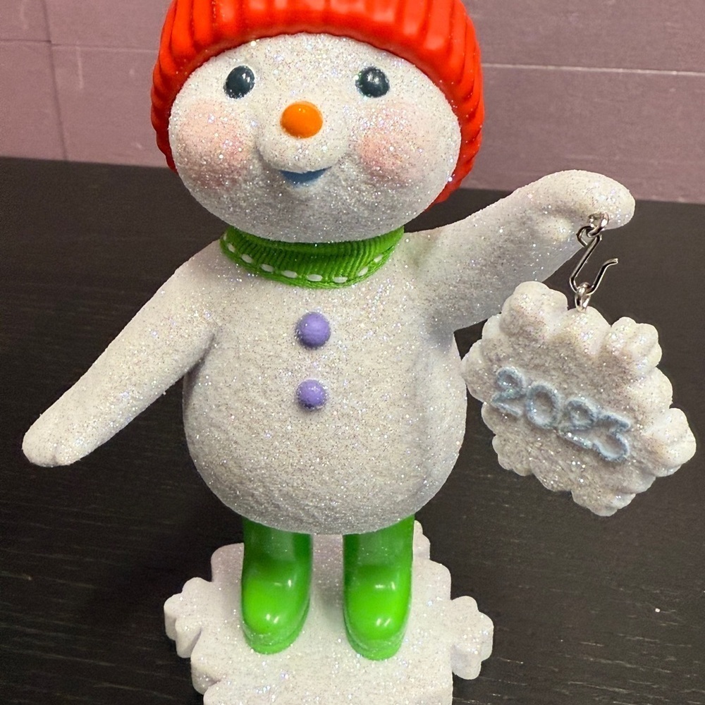 Hallmark Keepsake 2023 snowflake Festive Sweet Snowman Ornament BRAND NEW - Picture 6 of 10